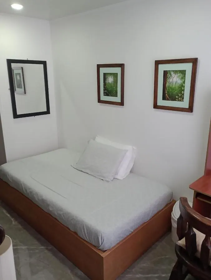 Habitacion Con Bano Privado En Sector Turistico Bogotá 0*,  Kolumbia