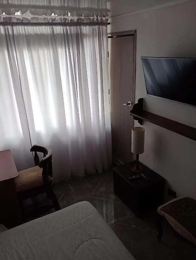 Habitacion Con Bano Privado En Sector Turistico Bogotá Kolumbia